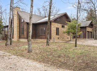 456 Morgan Trl, Branson West, MO 65737