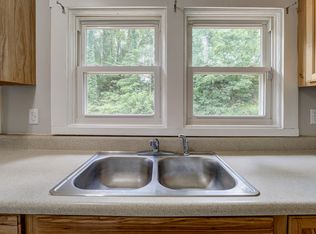 1803 Indian Ridge Rd, Johnson City, TN 37604