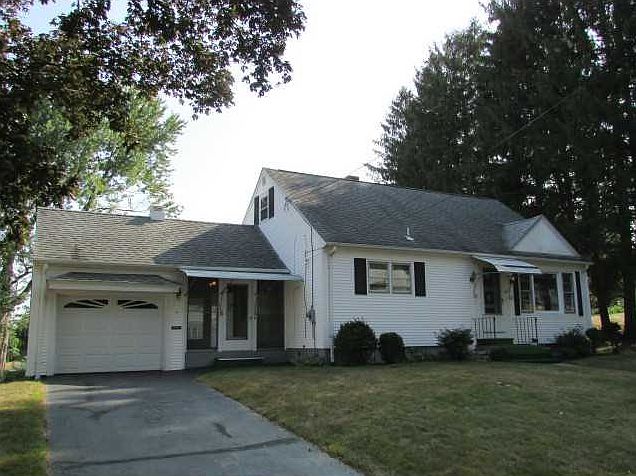 1st image of 58 Ridge St