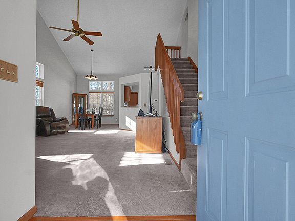 3rd image of 1699 Cottonwood Dr