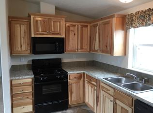 93 S Young Ln, Eagle, ID 83616