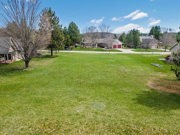 4th image of LOT 35 Arrowhead Way
