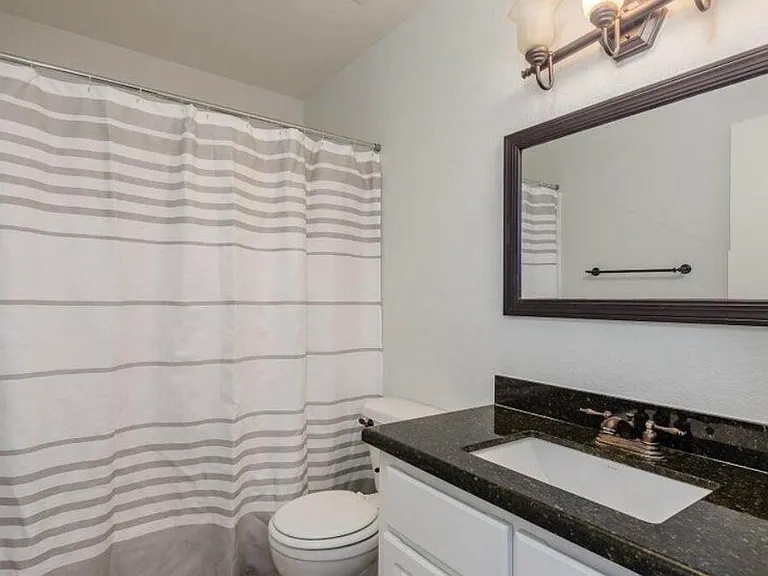 2025 E Campbell Ave #135 — Photo 30
