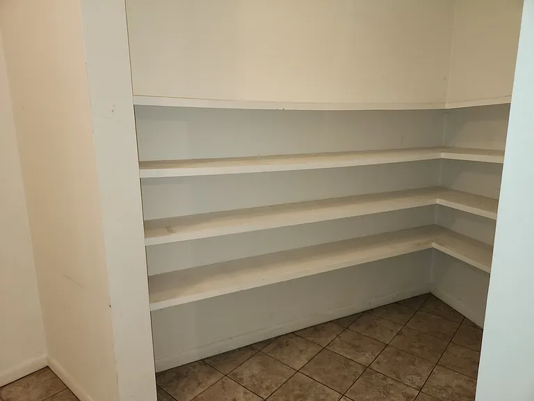 44 Lakeside Dr — Photo 22