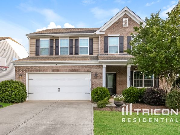 1000 Wainscott Dr