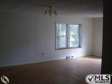 Fairgrounds Dining Room.jpg