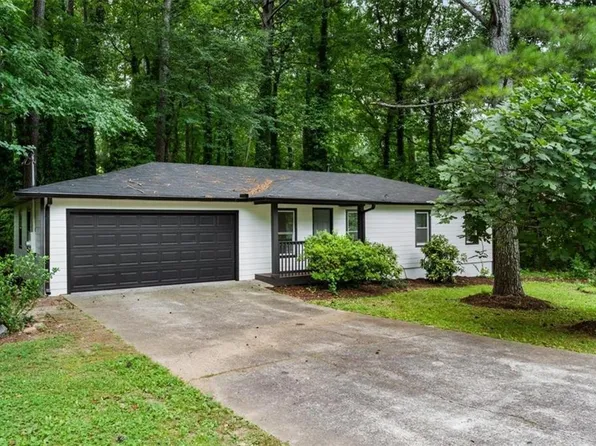 4010 Kennesaw Dr NW, Kennesaw, GA 30152