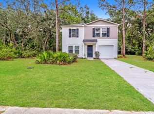 86 Fish Tales Dr, Midway, GA 31320