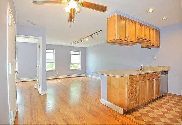 1st image of 225 E 110th St APT C