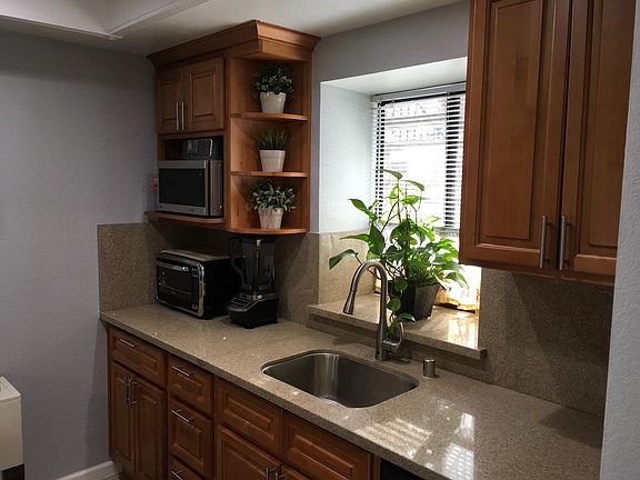 4th image of 3258 Shadow Park Pl