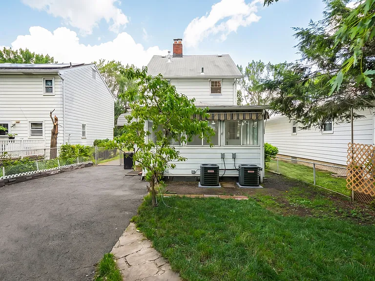 21 Morris Rd — Photo 28