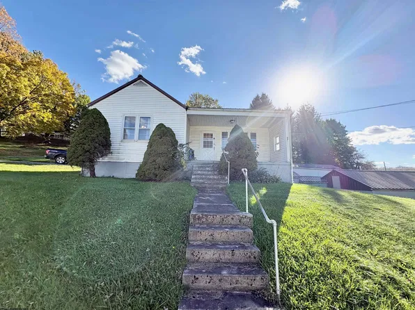 900 E State Ave, Terra Alta, WV 26764