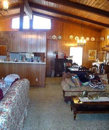 2nd image of 271 Emmie Ln