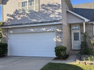 336 Fox Trail Ct, Hobart, IN 46342