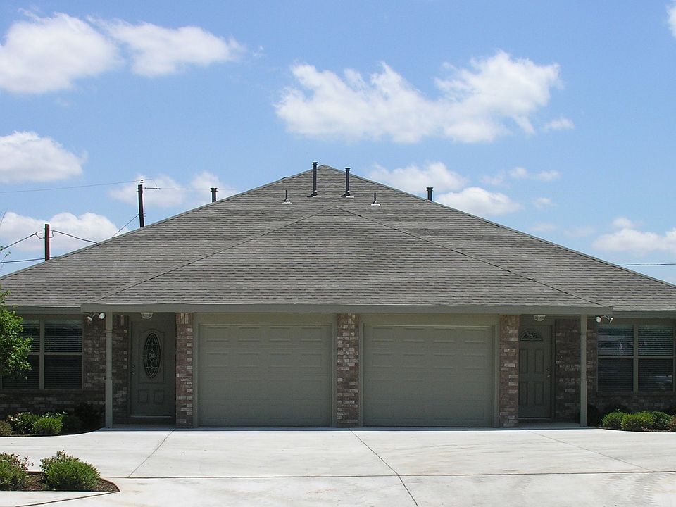 1st image of 5205 Graceland Dr #B