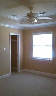 4th image of 4675 Lurline St