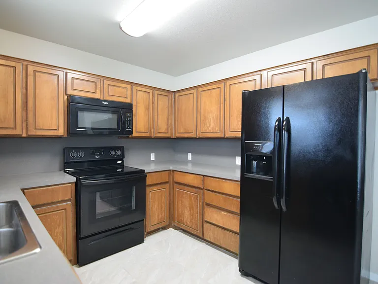 3507 Doffy Dr — Photo 6