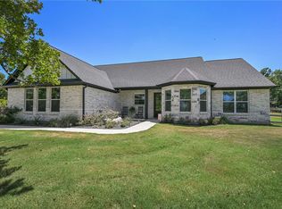 7532 Field Creek Estates Dr, Bryan, TX 77808