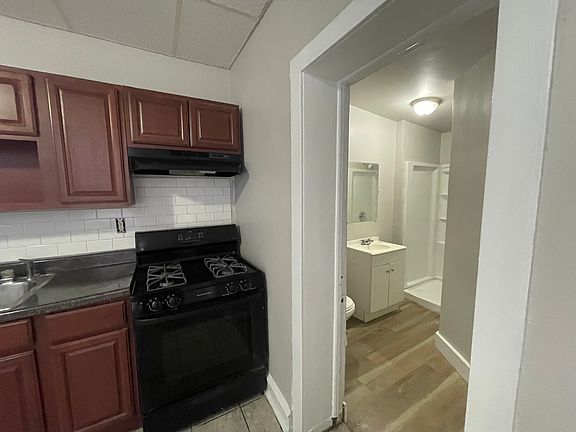 4th image of 1234 W Allegheny Ave #1R