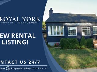 113 Walter Ave N #1, Hamilton, ON L8H 5P8