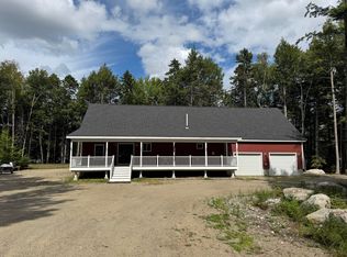 42 Trails End, Lincoln, ME 04457