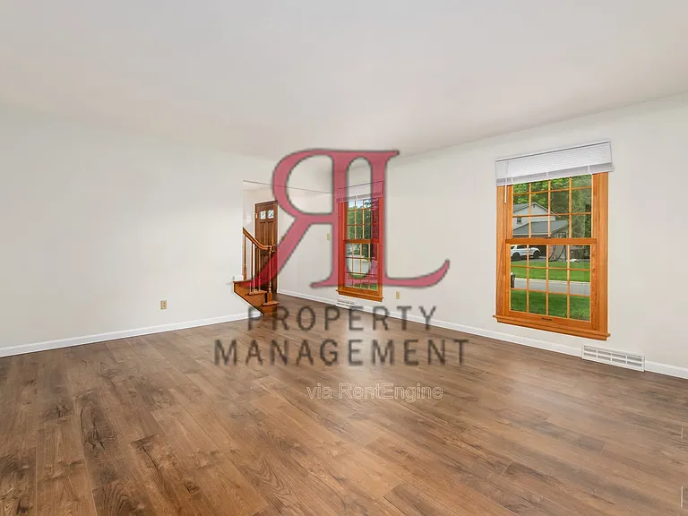 1627 Keats Ct — Photo 4