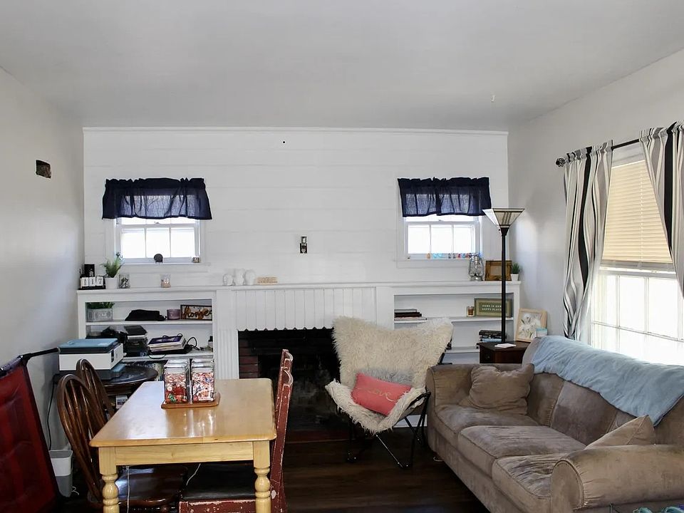 1st image of 315 W 6th St #A