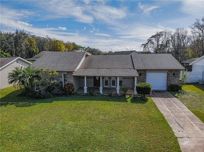 1st image of 252 La Paz Dr
