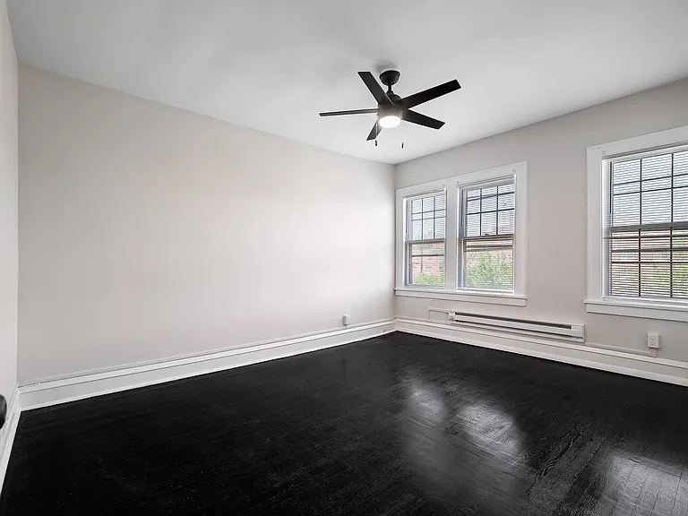 2373 Euclid Heights Blvd #4 — Photo 40