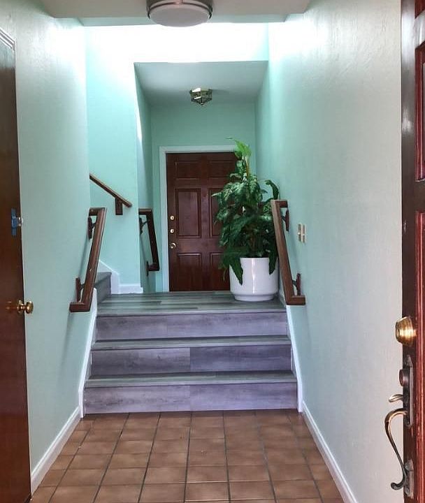 1st image of 479 Garden Ave