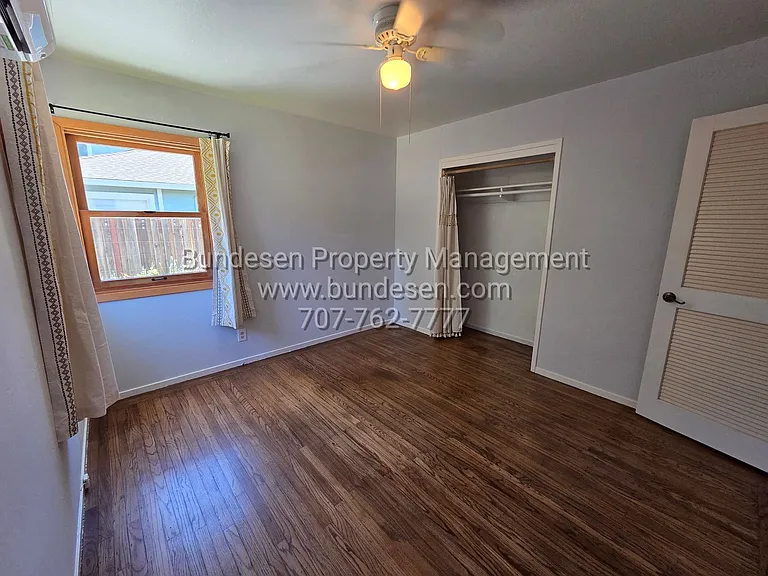 3200 Spring Creek Dr — Photo 14