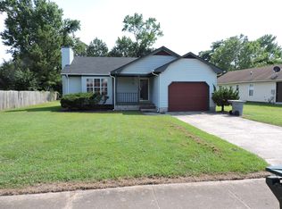 10 Easthill Ct, Hampton, VA 23664