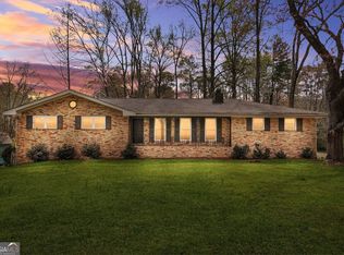 6428 Melrose Dr, Douglasville, GA 30134