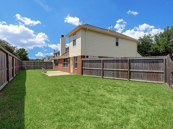 2nd image of 7034 Garden Mist Ln
