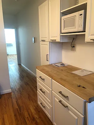 Rented by Modern Spaces | media 11