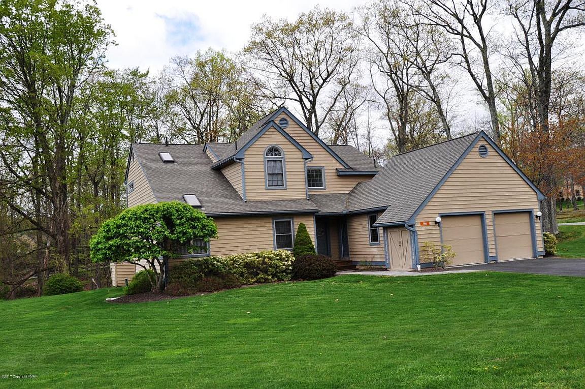 702 Fawn Cir, Buck Hill Falls, PA 18323 Zillow
