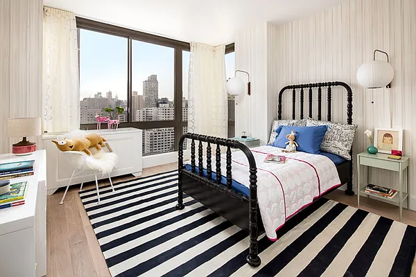 Sold by Corcoran | media 18