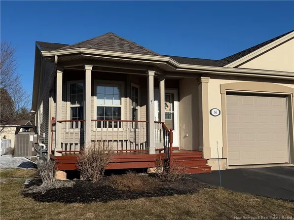 56 Colby Cres, Moncton, NB E1G 5M3