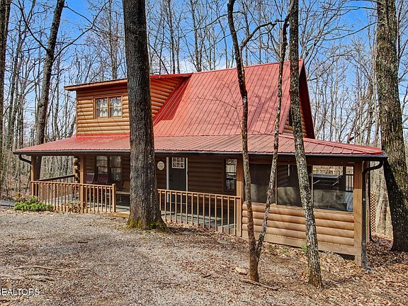 2nd image of 2137 Red Bud Rd