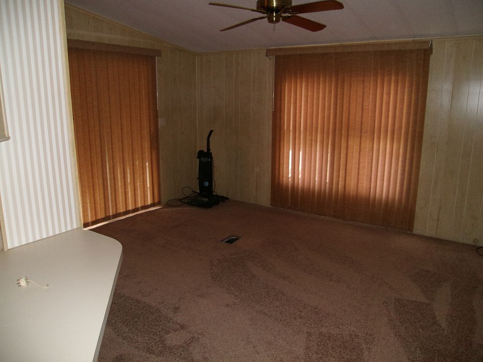 1st image of 8811 NW 41st Cir