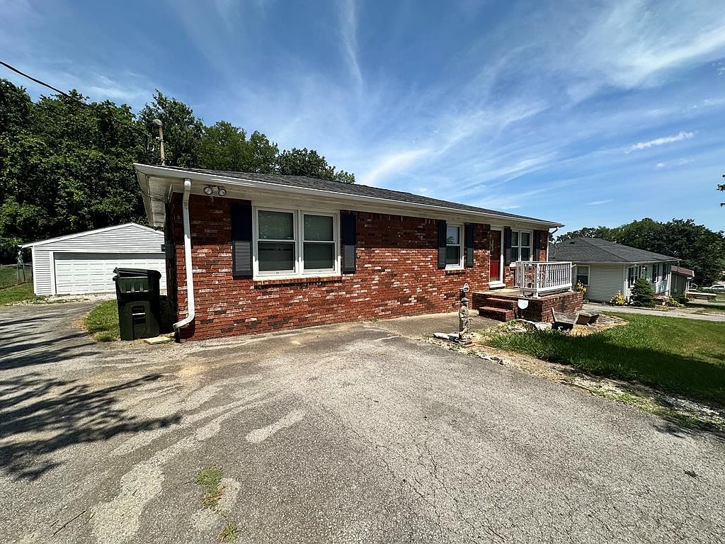 130 Gilkey Dr, Hopkinsville, KY 42240 Zillow