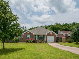 1701 Pinecrest Ct, Mount Juliet, TN 37122