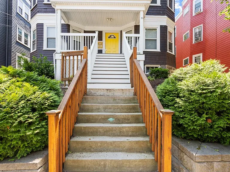 9 Bailey St #2 — Photo 21