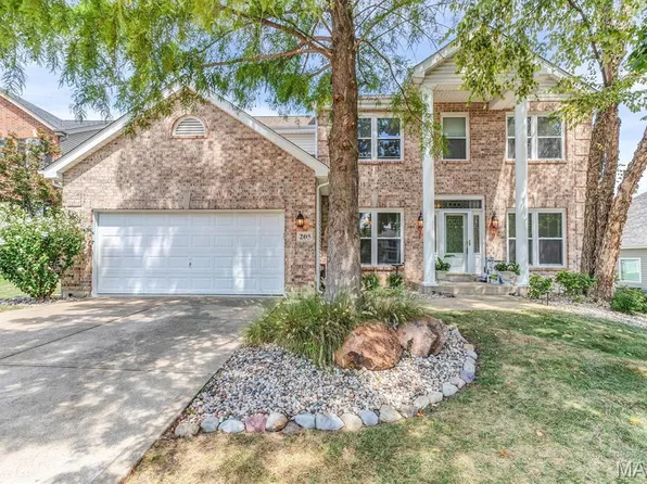 205 Vista Pointe Court St, Peters, MO 63376
