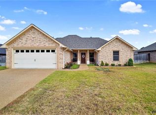 104 Abbey Rd, Bullard, TX 75757