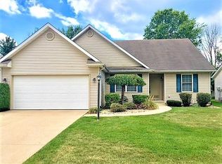 974 Tealwood St, South Bend, IN 46614