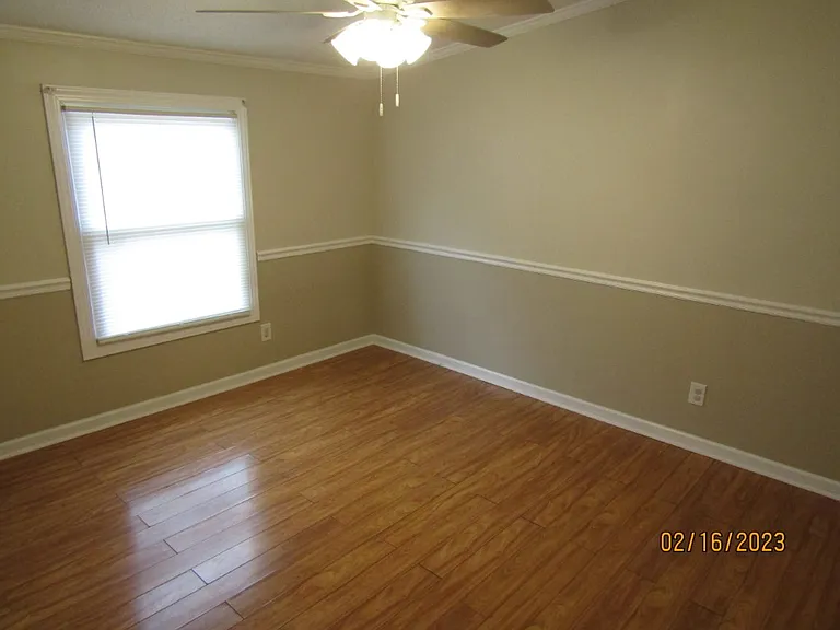 4883 Riverside Dr #A — Photo 5