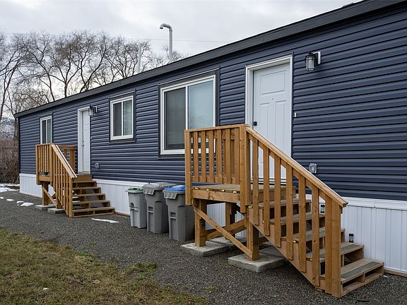 4th image of 2401 Ord Rd #77