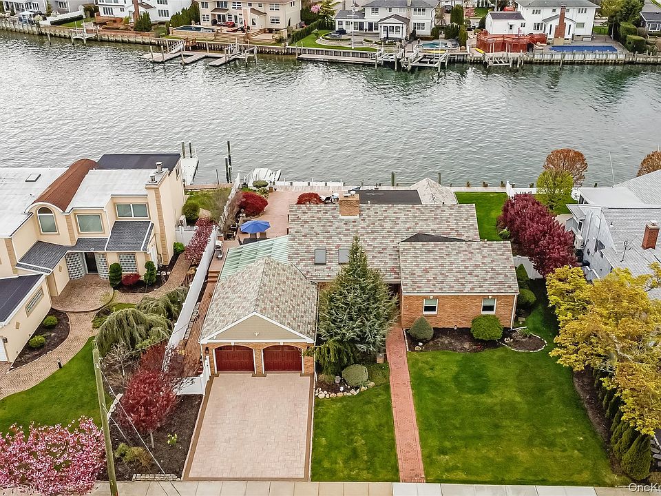 1st image of 209 W Shore Drive