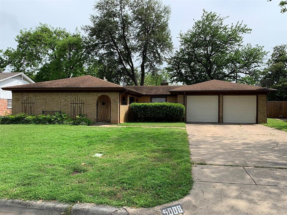 1st image of 5008 Emerald Lake Dr